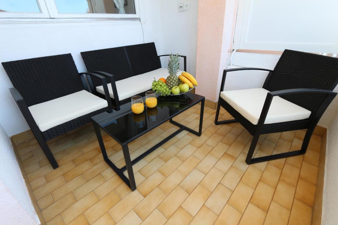Mamma Mia Apartments Makarska Exterior photo