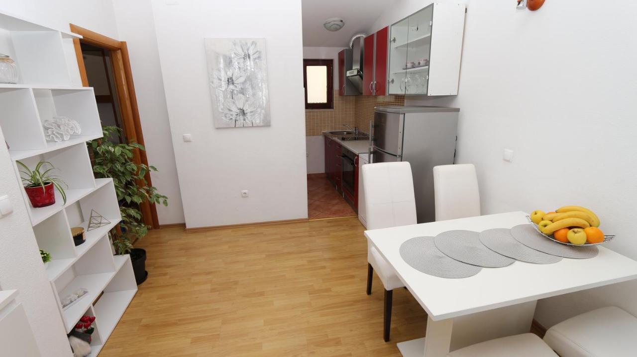 Mamma Mia Apartments Makarska Exterior photo