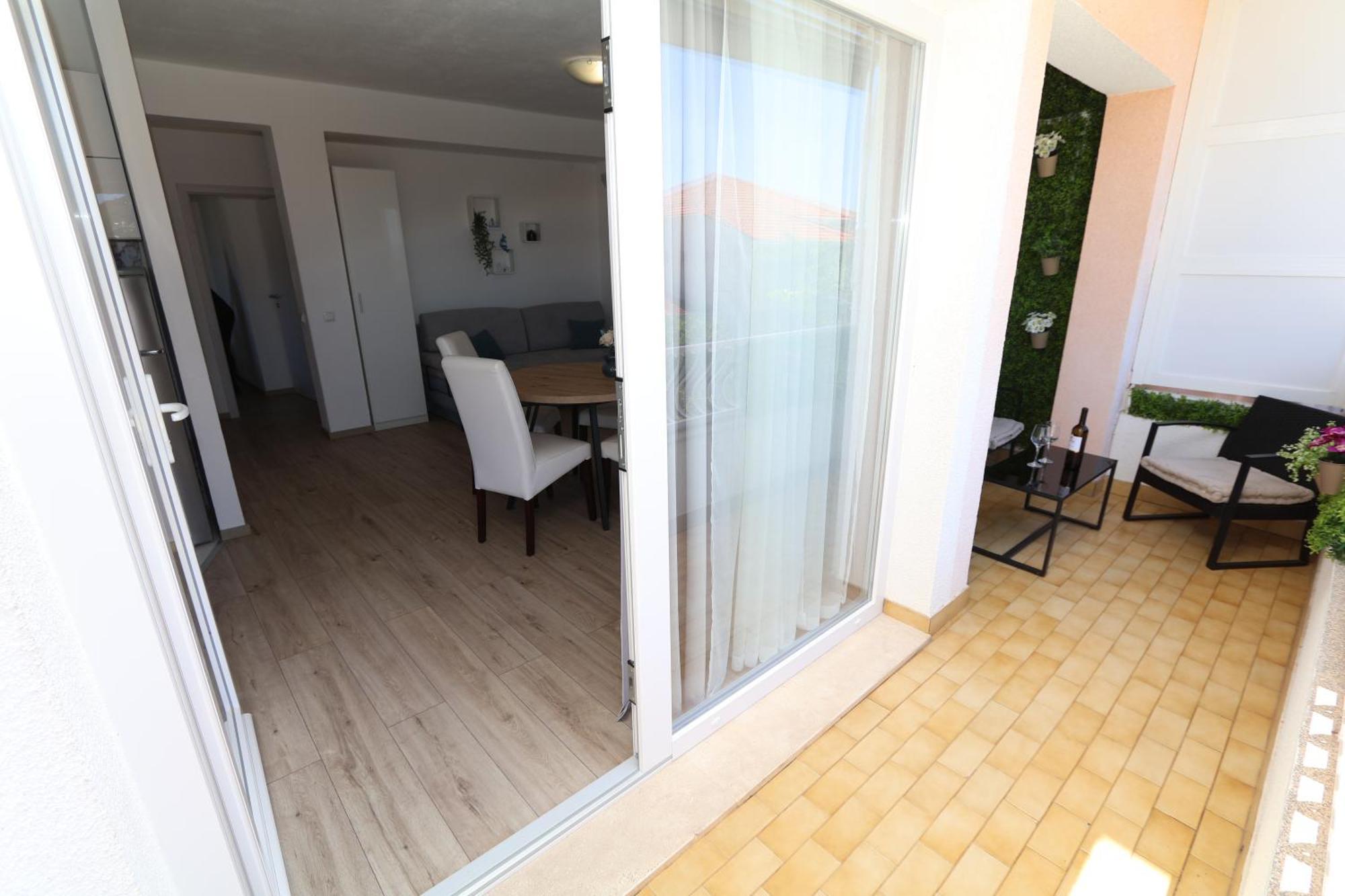 Mamma Mia Apartments Makarska Exterior photo