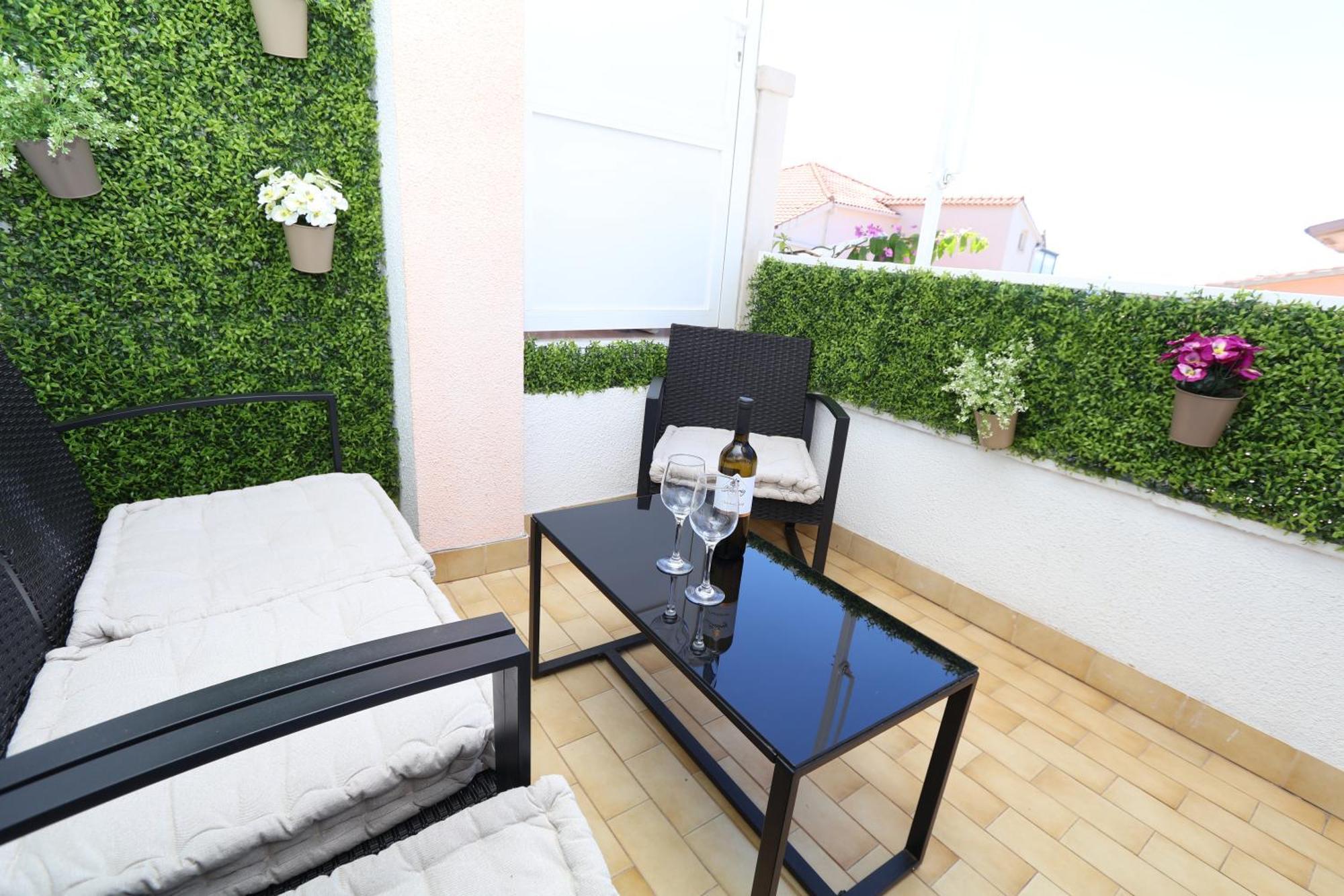 Mamma Mia Apartments Makarska Exterior photo